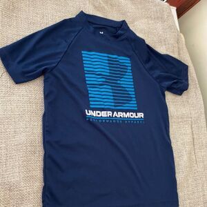 Under Armour Navi shirt sleeve tee shirt